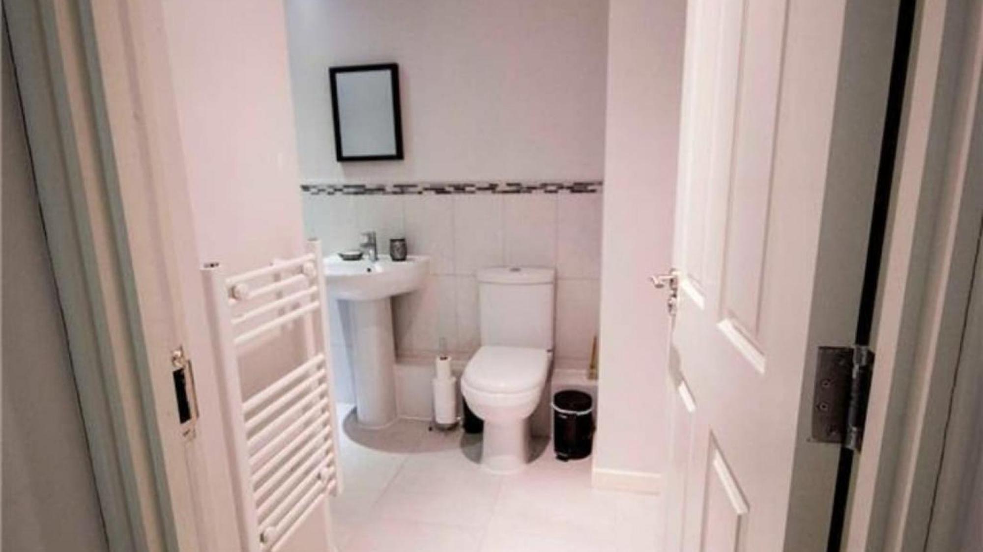 Stayzo Modern 1 In Bradford Apartment Bradford (West Yorkshire)